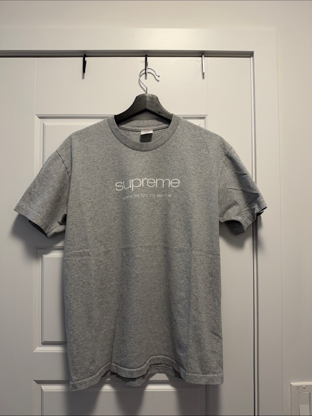Supreme Grey Center Logo Crewneck T-Shirt